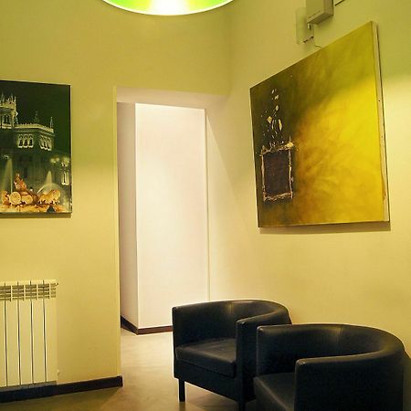 Hostal Cibeles Madrid Esterno foto